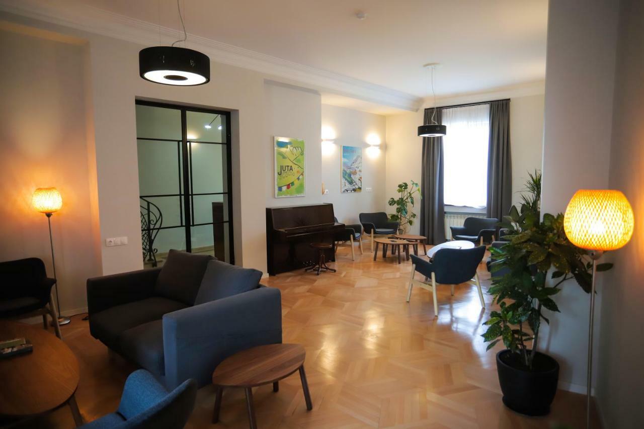 Hotel Sabu Tbilisi Esterno foto